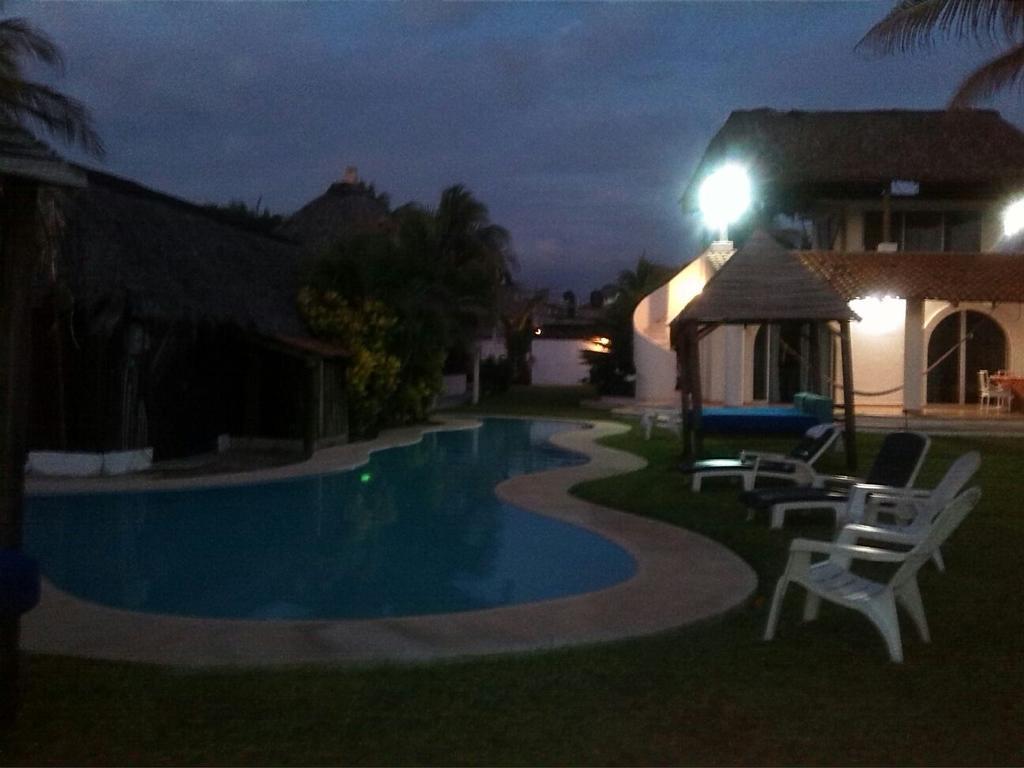 Hôtel Cabanas Pie De La Cuesta à Coyuca Extérieur photo